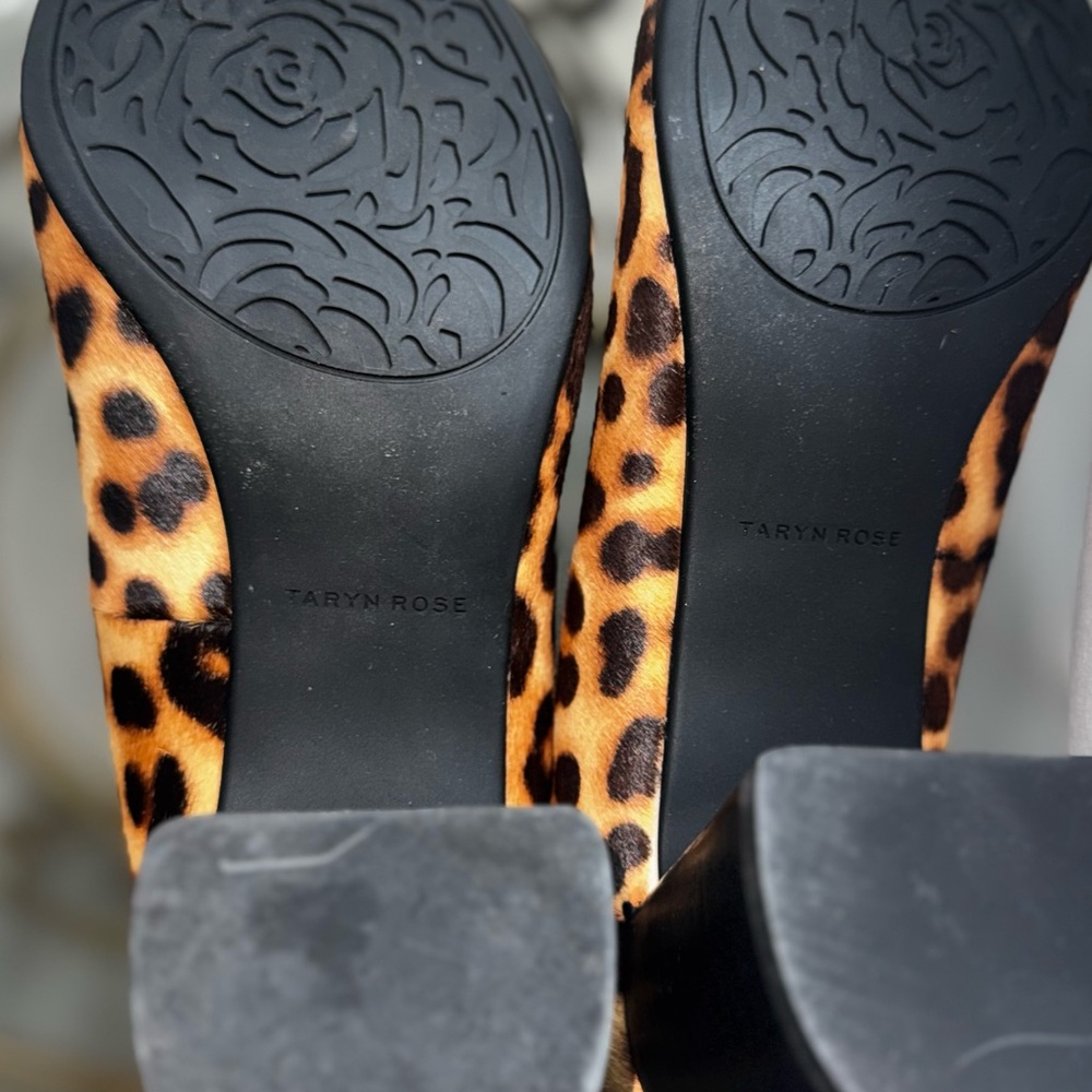 Taryn Rose Animal Print Block Heels - Picture 3 of 4